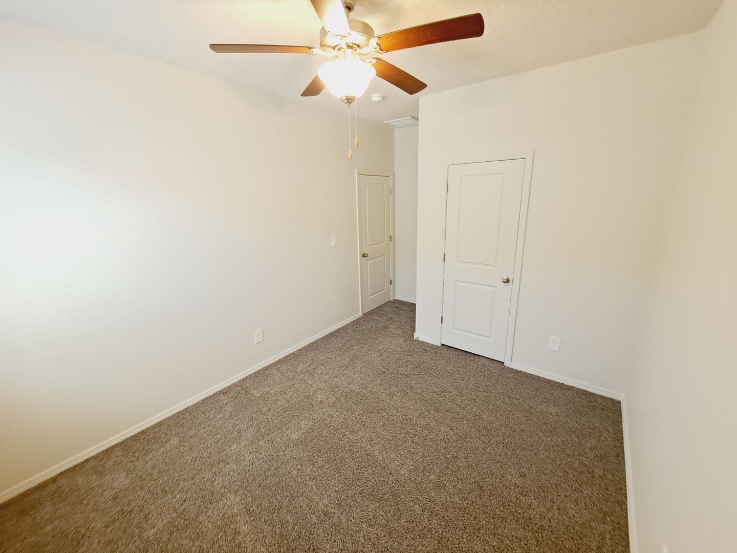Los Lunas House: 761 Desert Senna