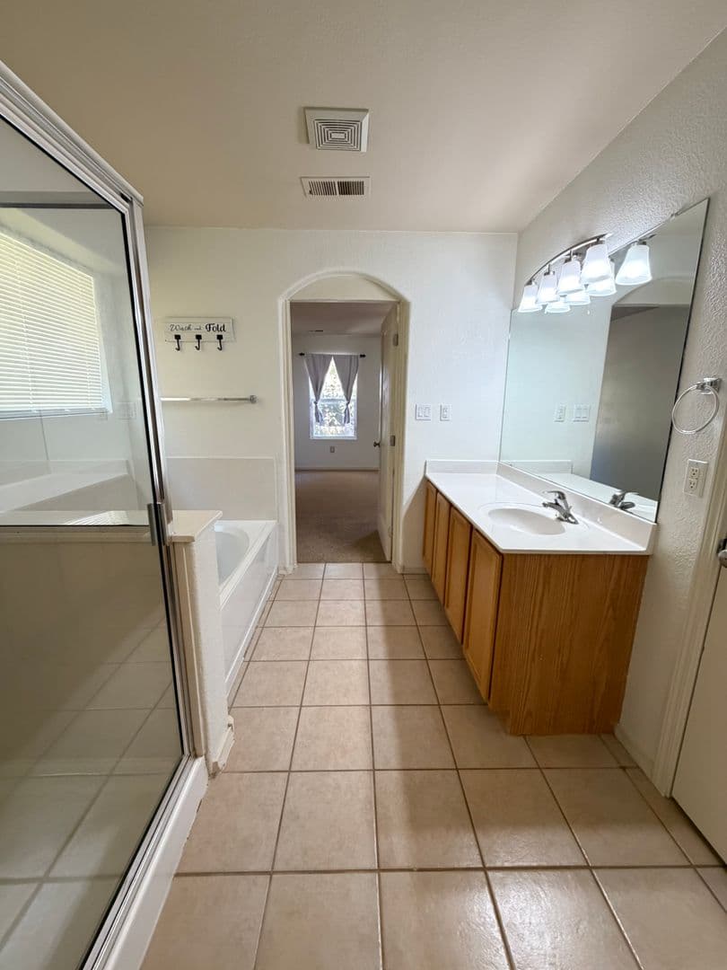 Albuquerque House: 7419 Desert Eagle Road NE