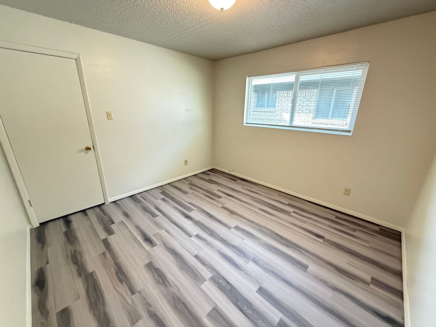 Albuquerque Apartment: 3211 Morris Street NE