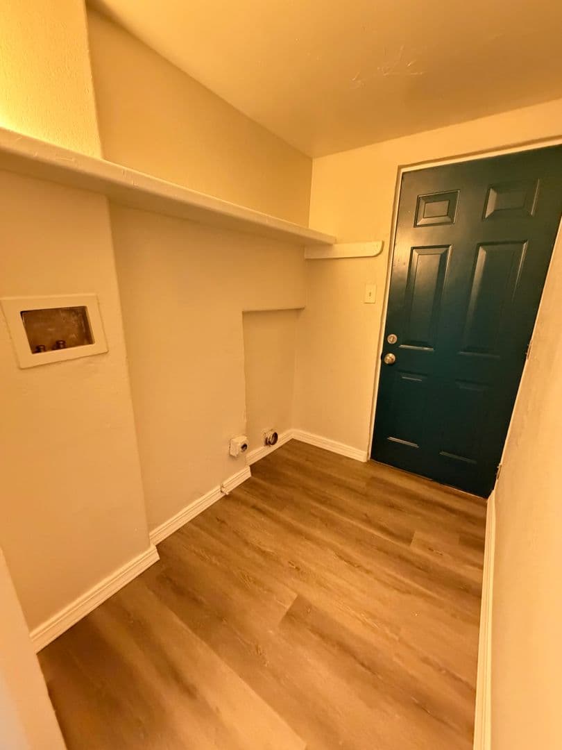 Albuquerque Apartment: 426 Towner Ave NW