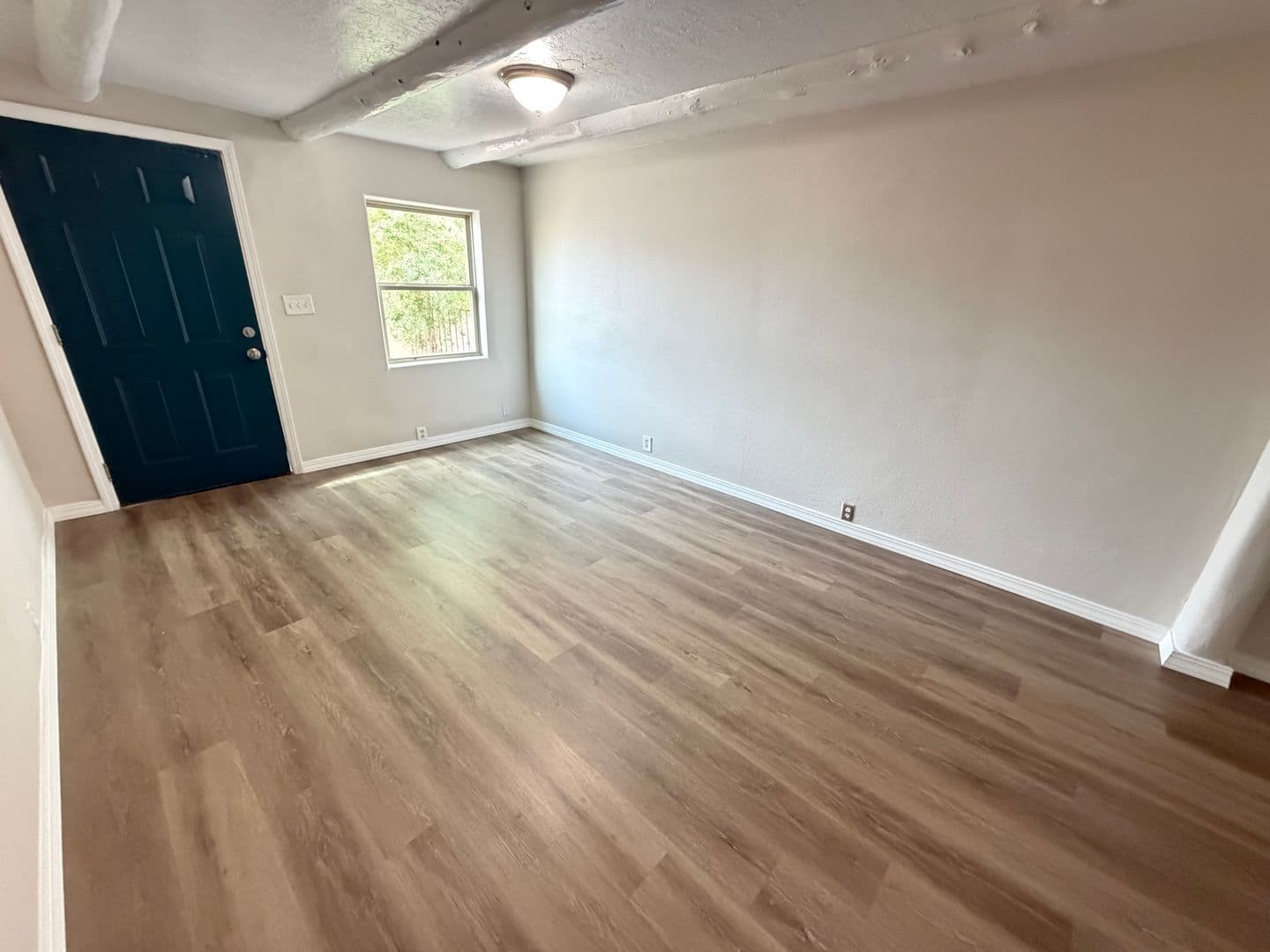 Albuquerque Apartment: 426 Towner Ave NW