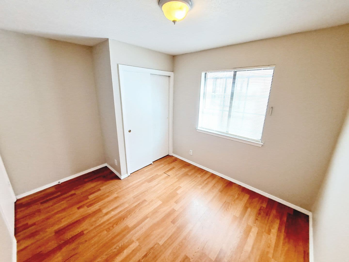 Albuquerque Apartment: 131 Tennessee St Se