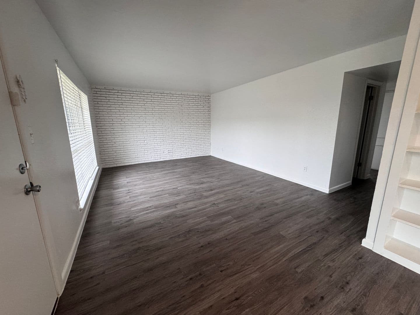 Houston Apartment: 9310 Long Point