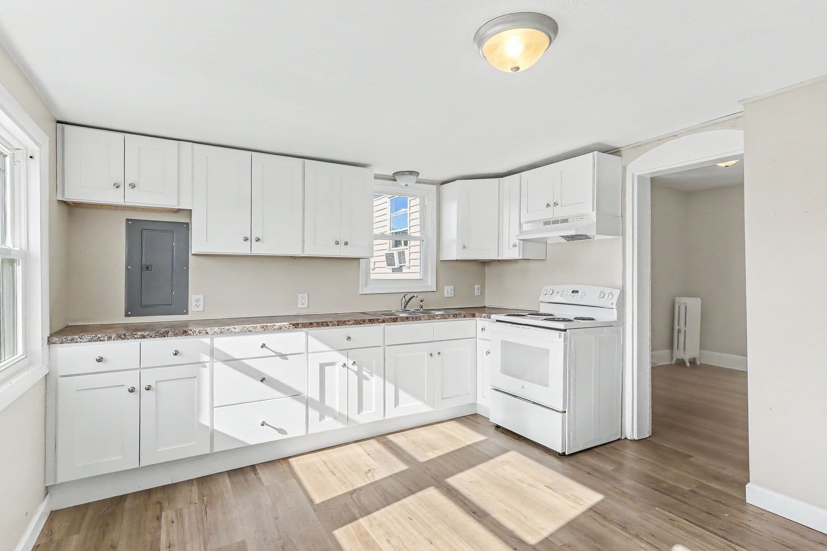 Lemoyne Apartment: 506 Market Street