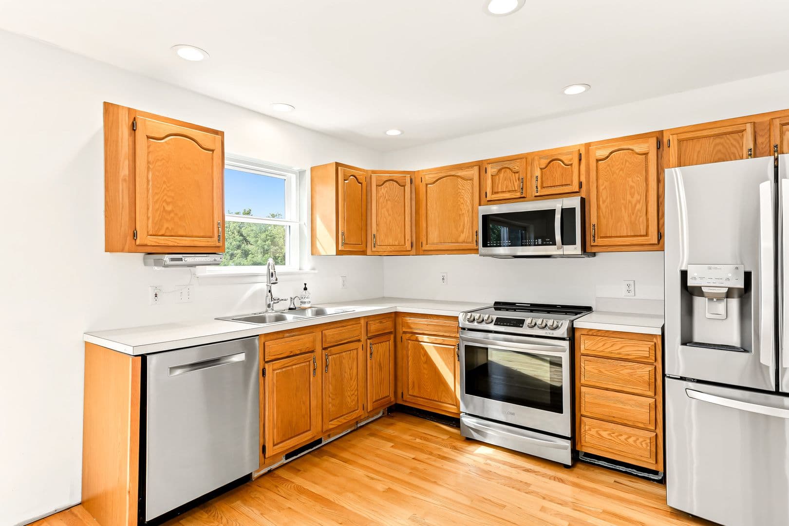 Mechanicsburg House: 808 Yorkview Dr.