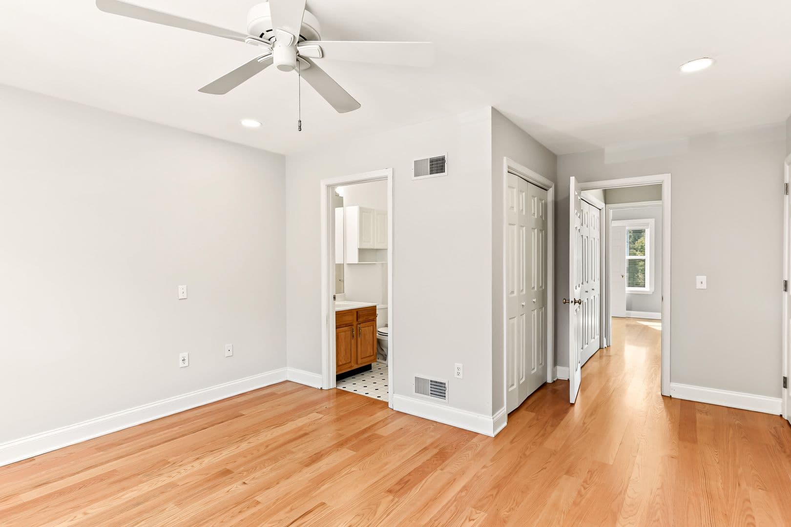 Mechanicsburg House: 808 Yorkview Dr.