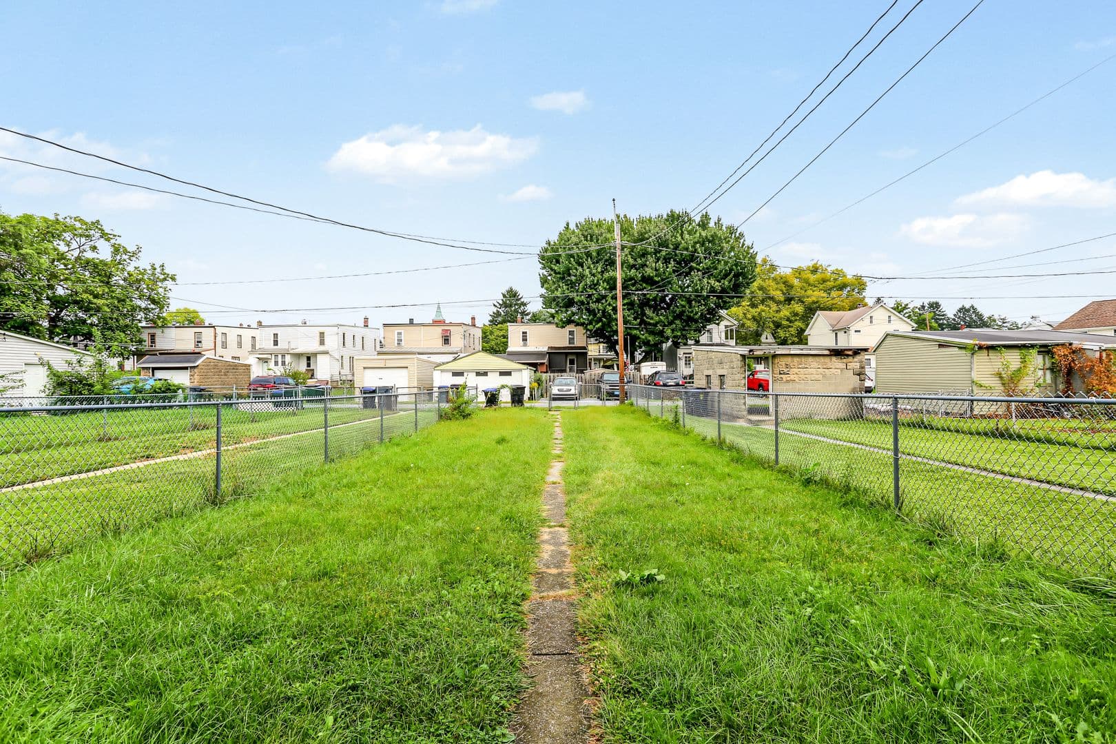 Harrisburg House: 2728 Butler St