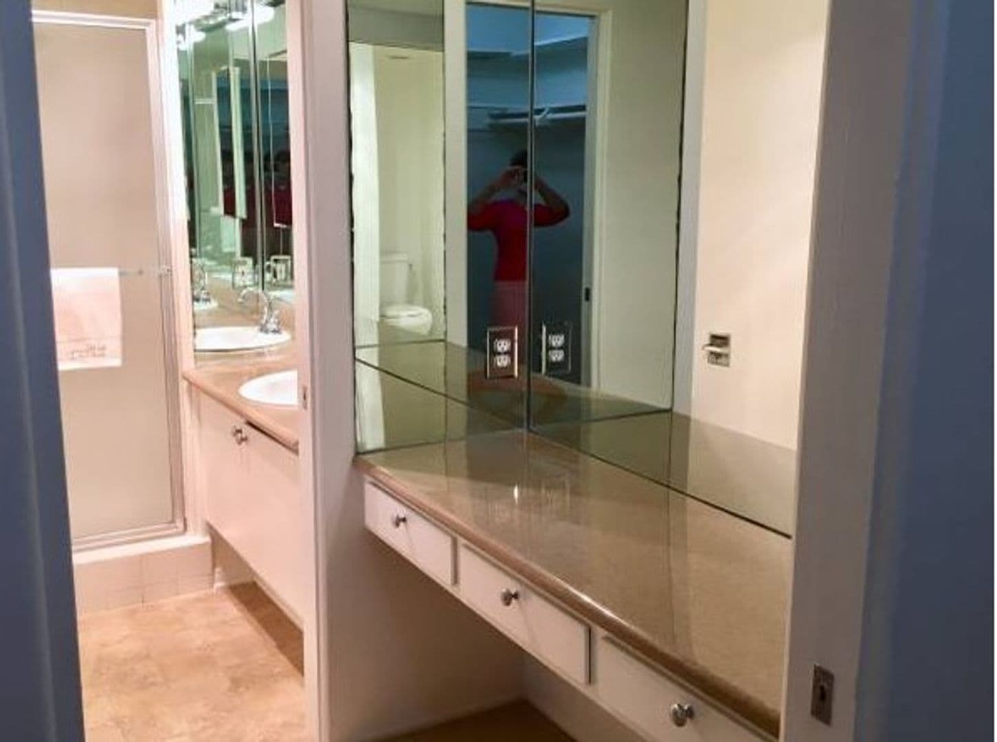Pasadena Apartment: 285 W. California Ave.