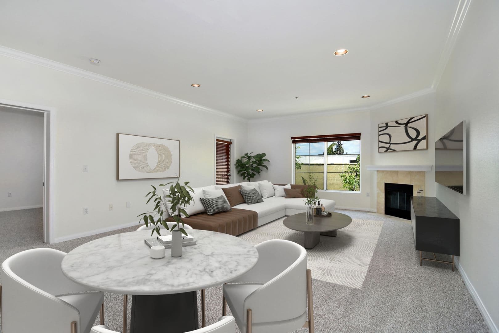 Toluca Lake Apartment: 4205 Cahuenga Boulevard