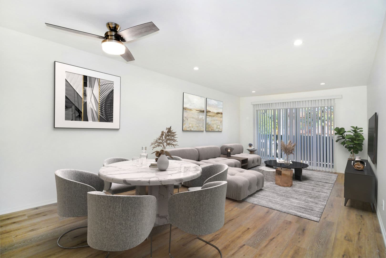 Van Nuys Apartment: 14960 Sherman Way