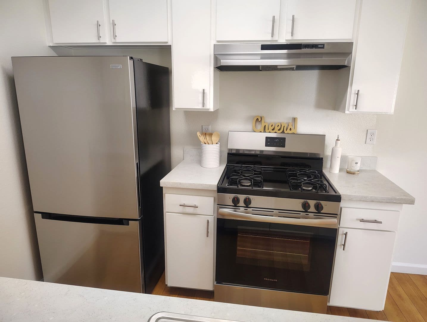 Glendale Apartment: 320 W. Maple St.