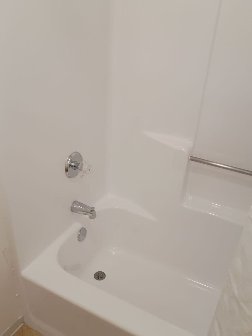 Glendale Apartment: 320 W. Maple St.