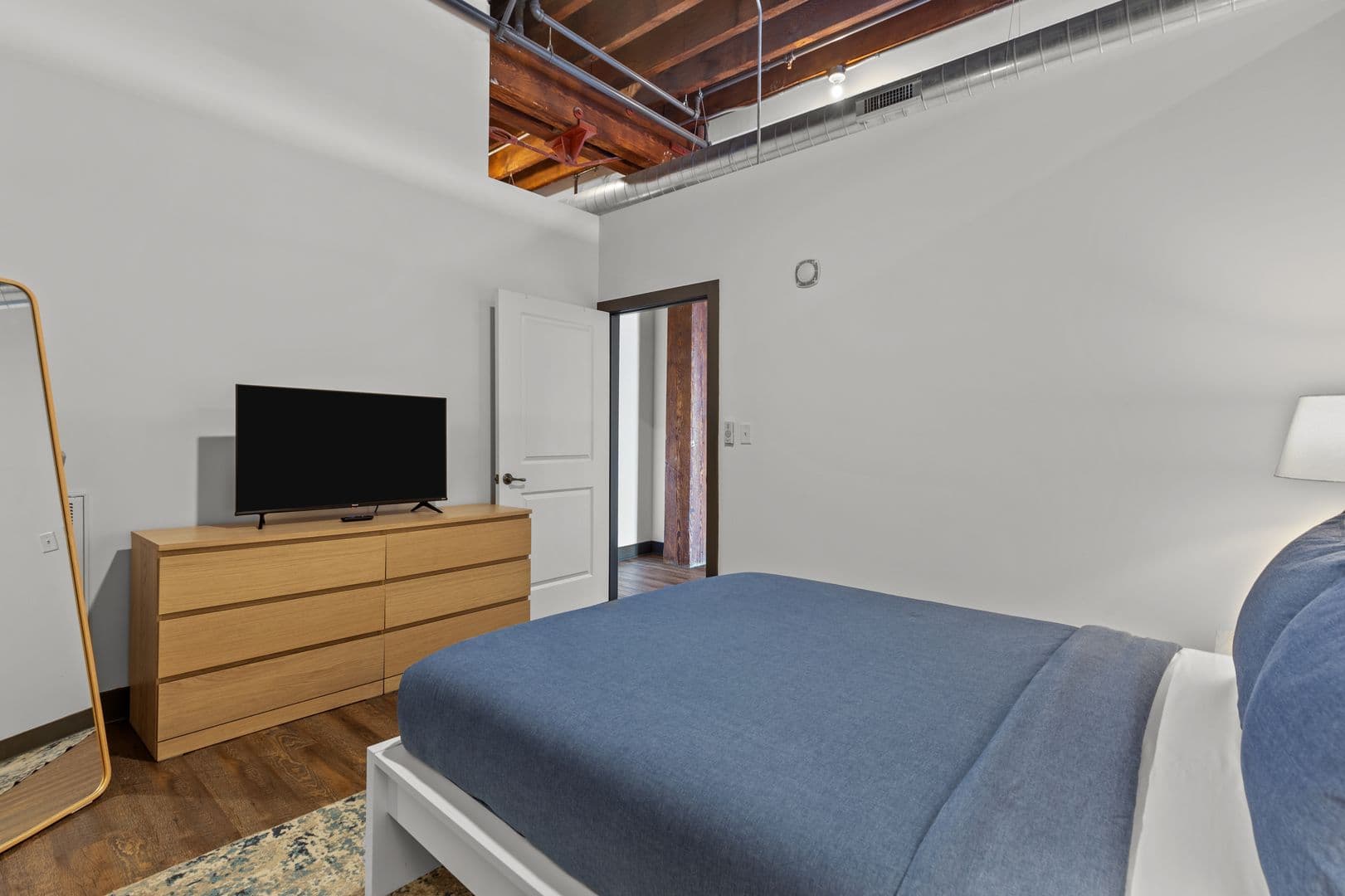 St Louis Apartment: 701 N 1st St