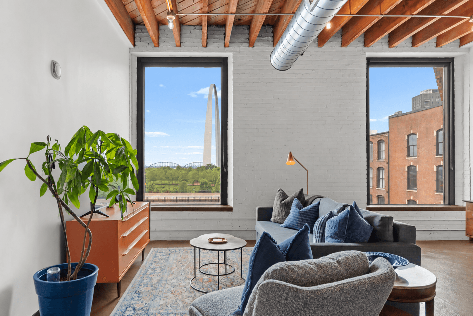 St Louis Apartment: 701 N 1st St
