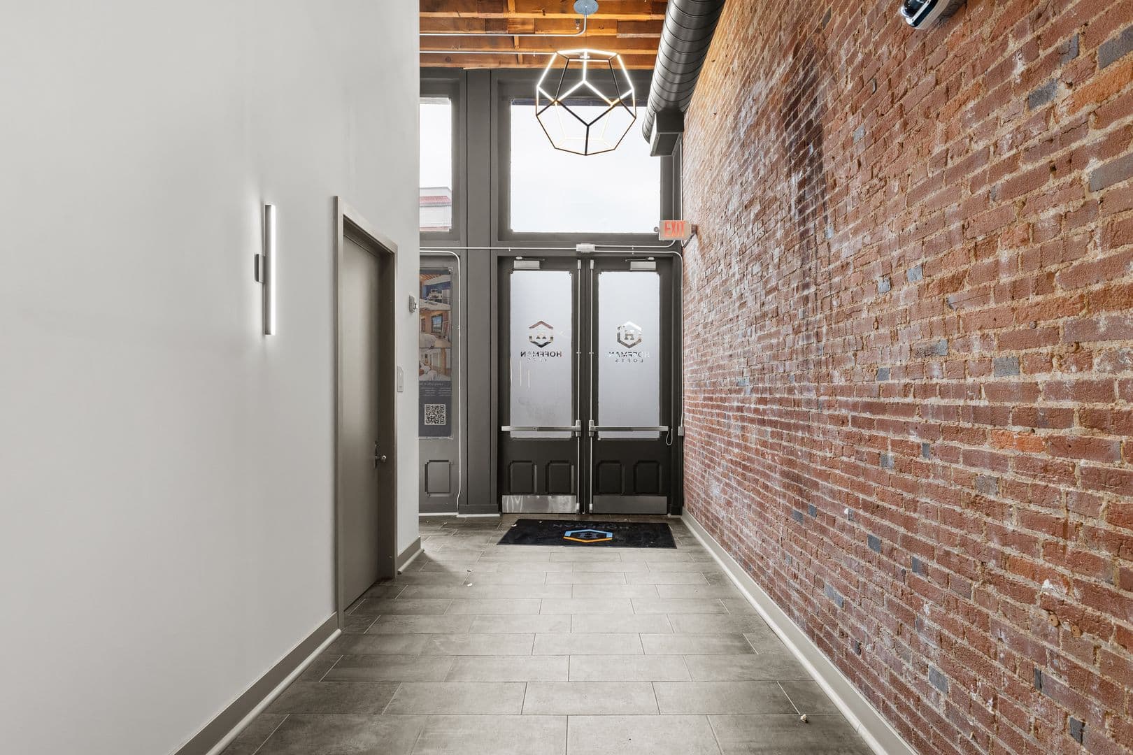 St Louis Apartment: 700-702 N 2nd St