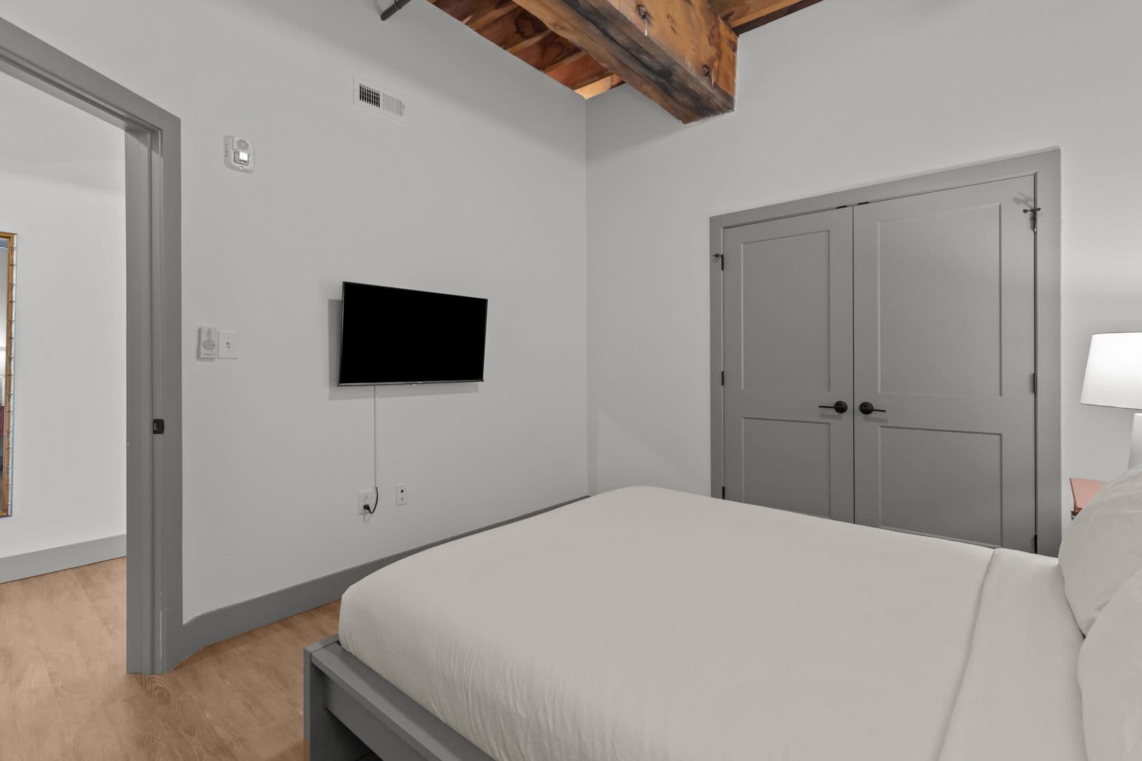 St Louis Apartment: 618 N 1st St
