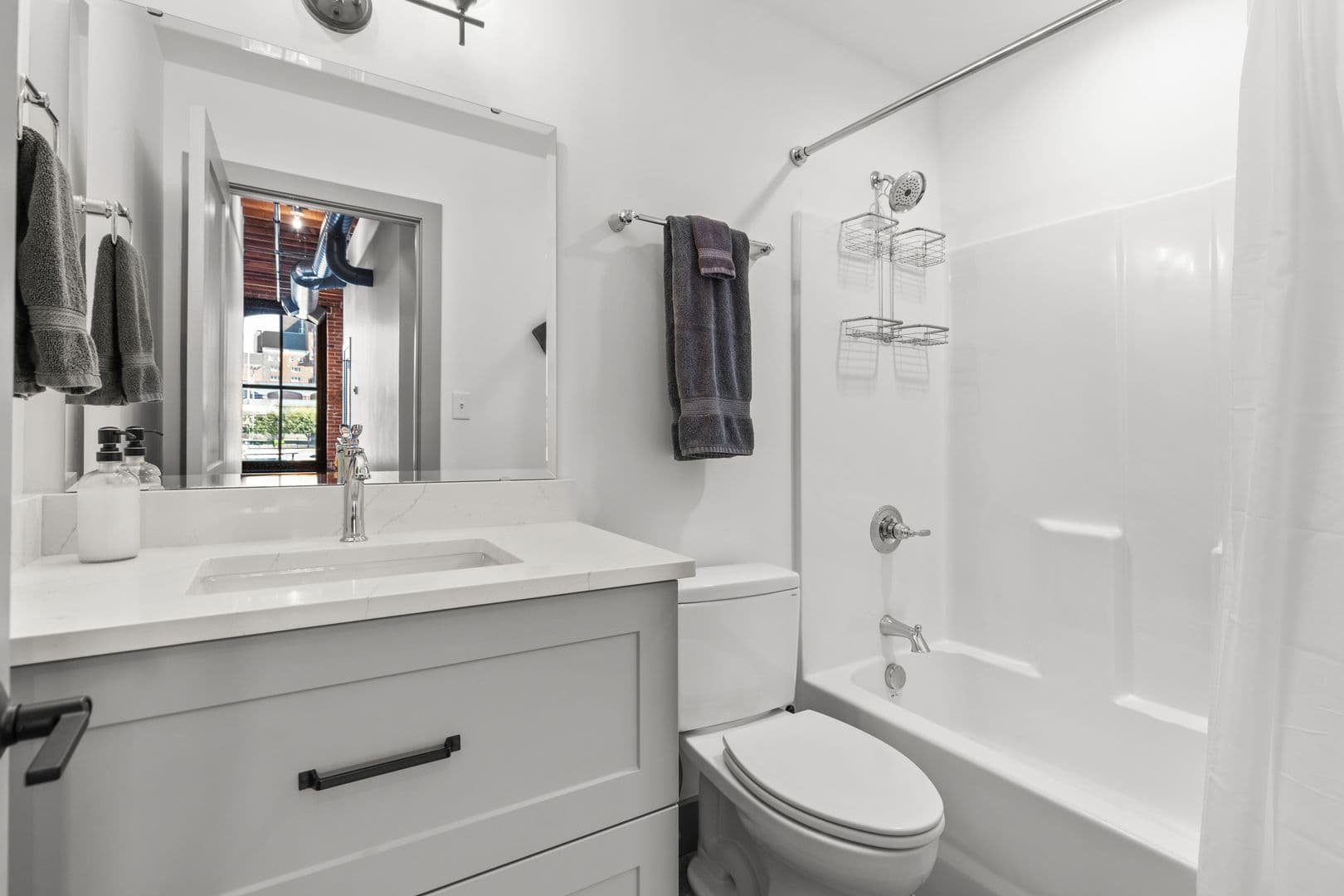 St Louis Apartment: 618 N 1st St