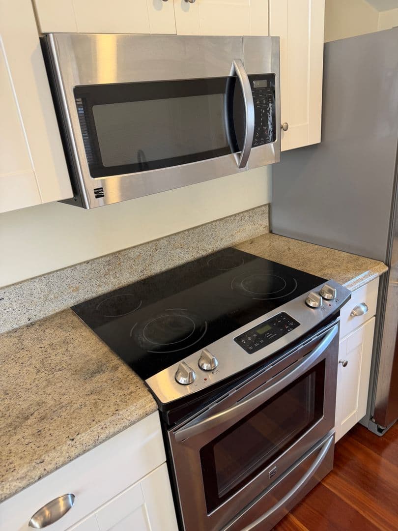 Santa Monica Condo: 1846 9th Street, #5