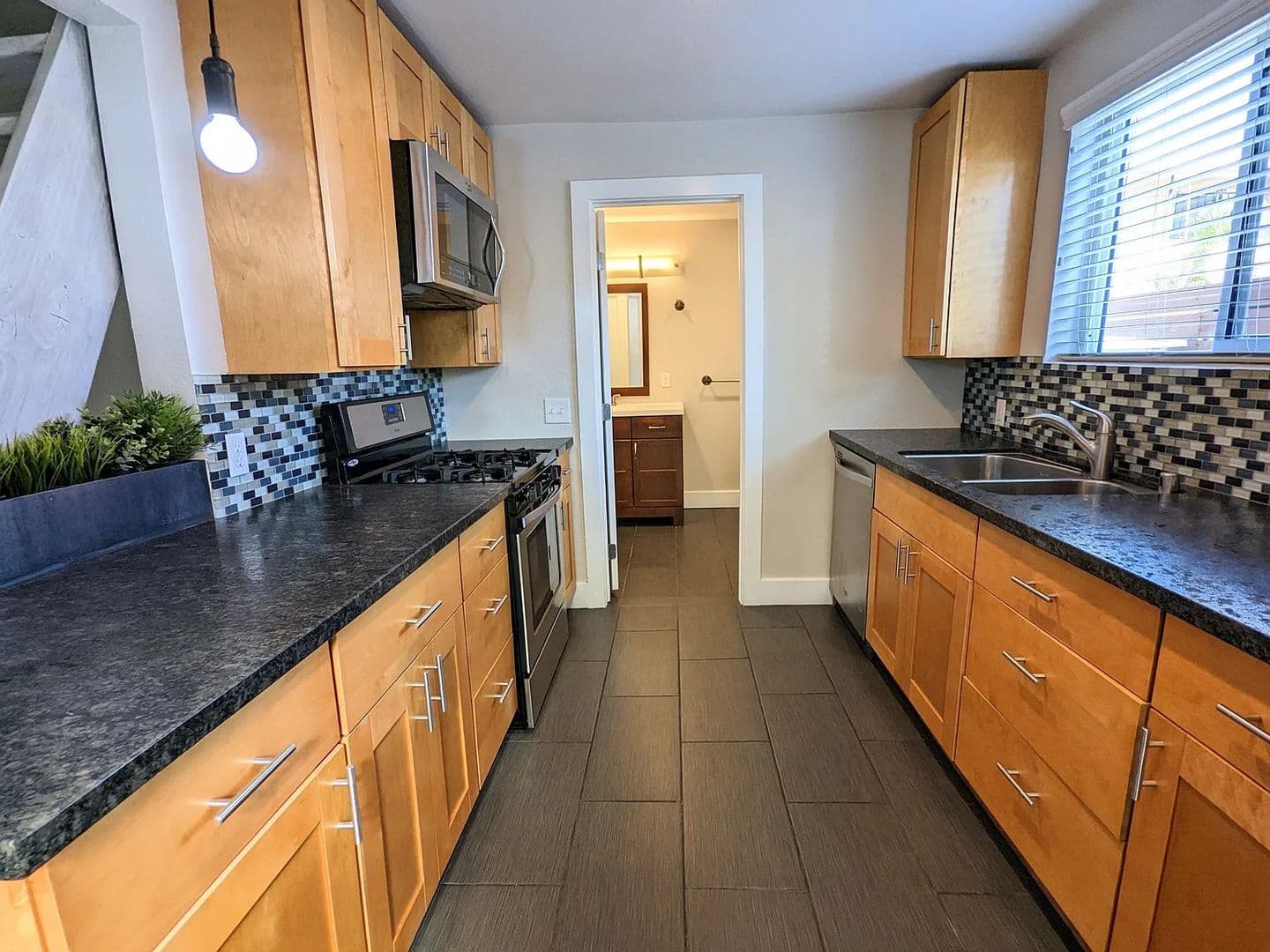 San Diego House: 4321 1/2 Louisiana St
