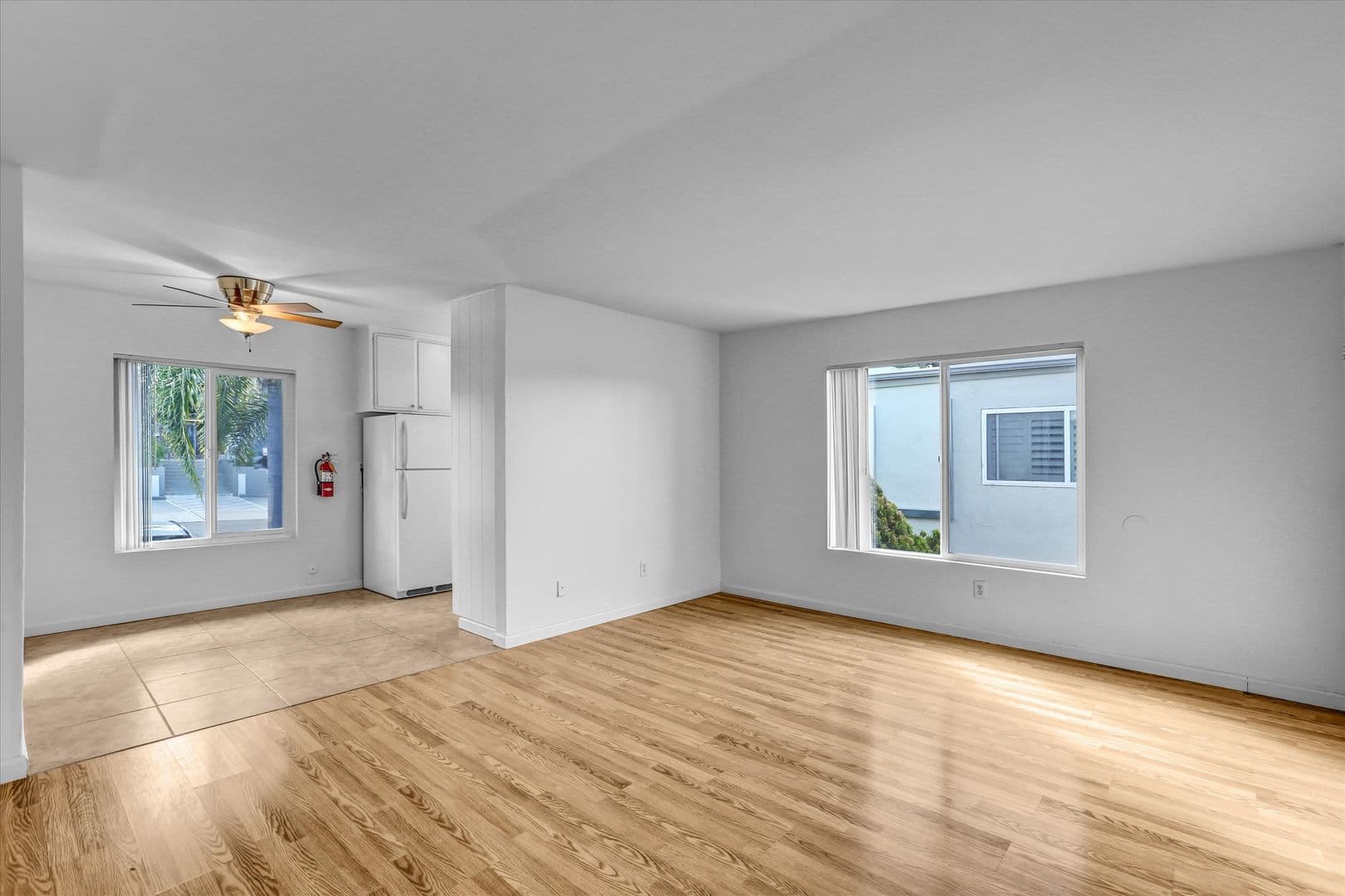 San Diego Apartment: 4160 Hamilton Street