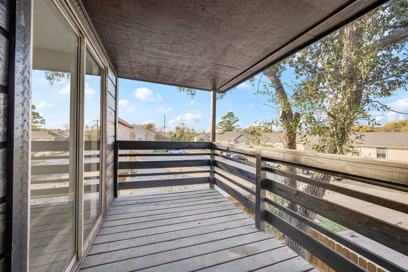 College Station Apartment: 1005 Summer Court Circle