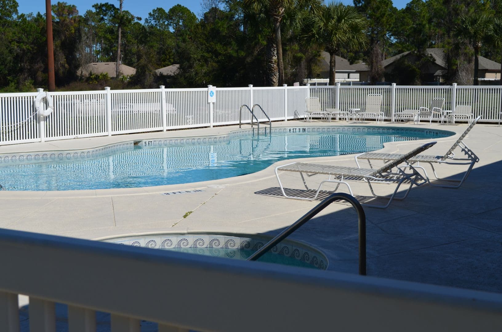 Bunnell Apartment: 4600 E. Moody Blvd