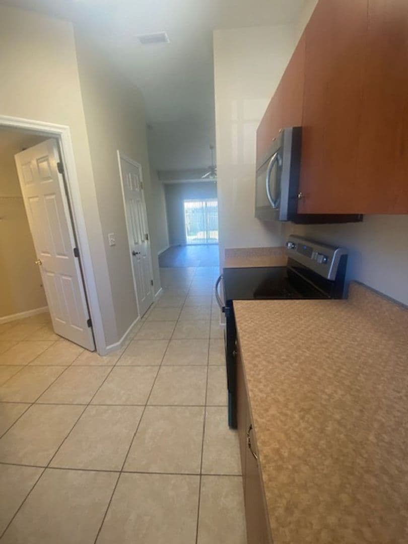 Palm Coast House: 1 Ryarbor Dr B