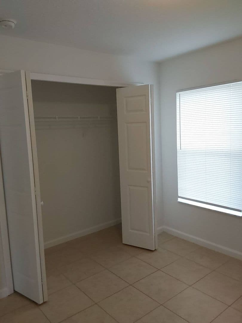 Palm Coast Apartment: 21 Prospect Lane