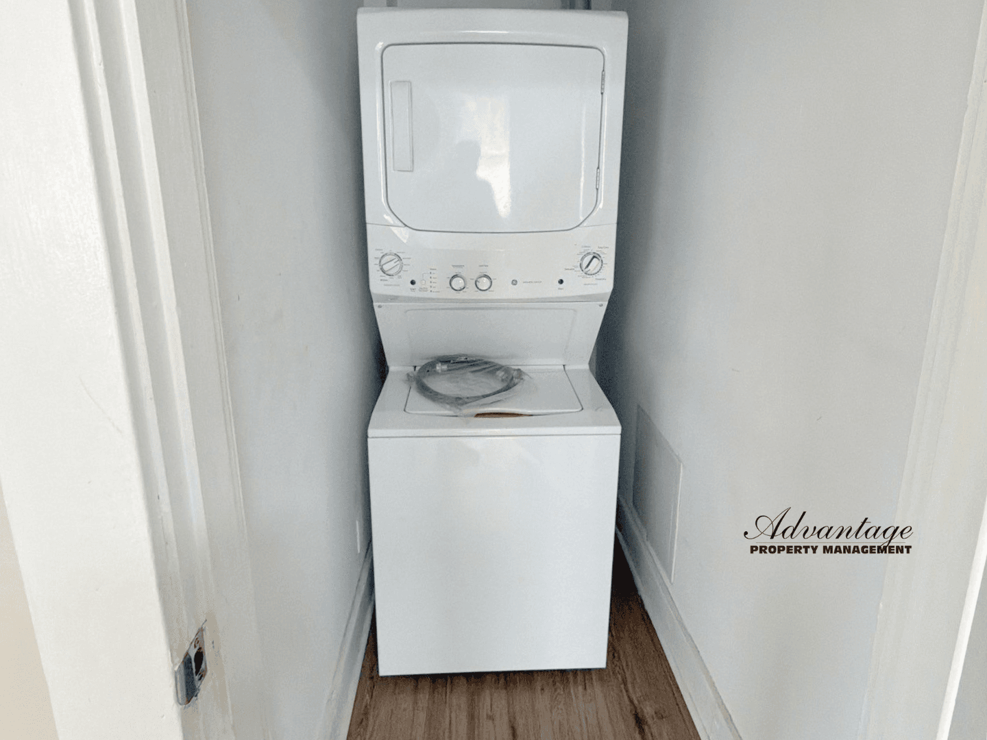 Memphis Condo: 525 N. Waldran Blvd. Unit #4
