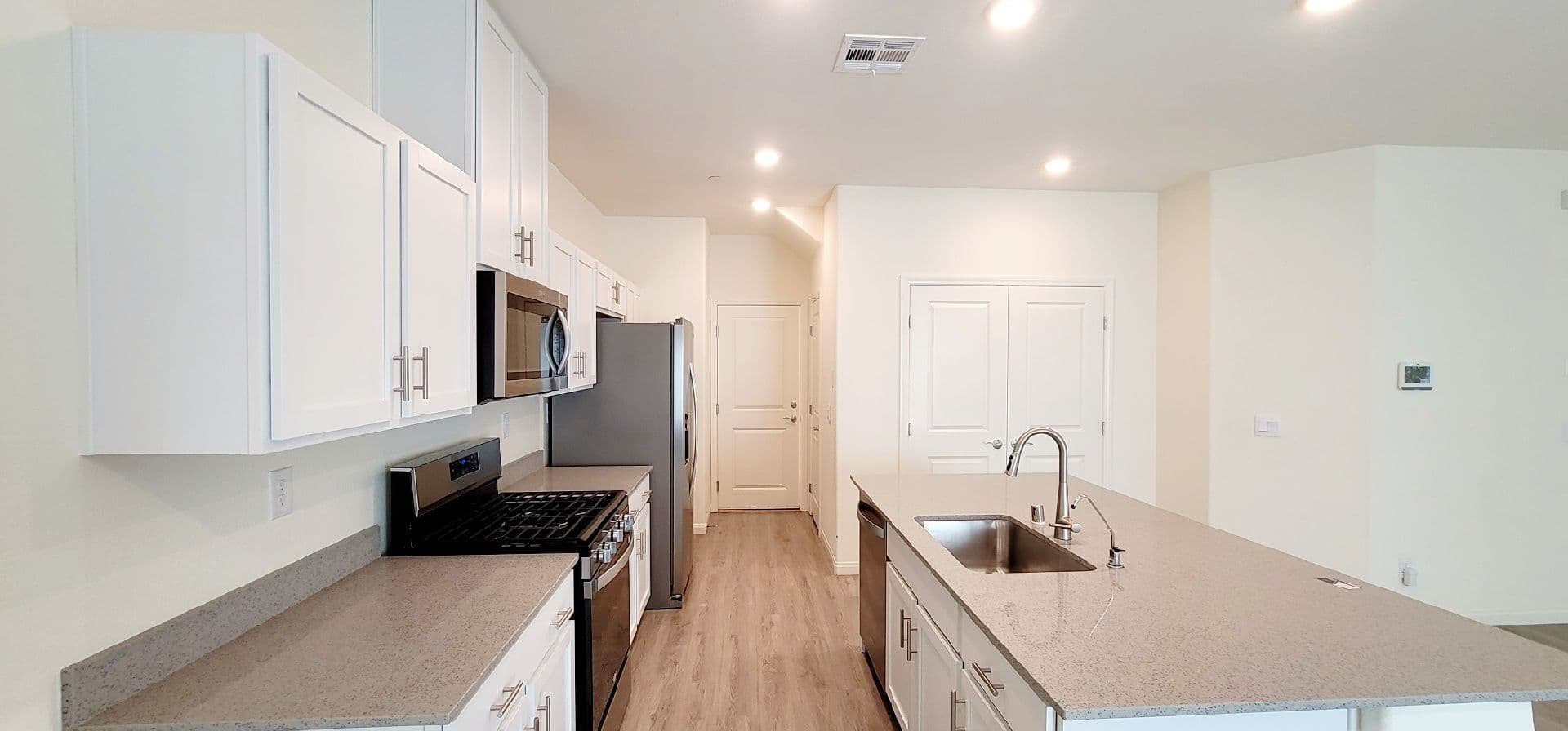 Las Vegas House: 9963 Cobalt Cliffs St