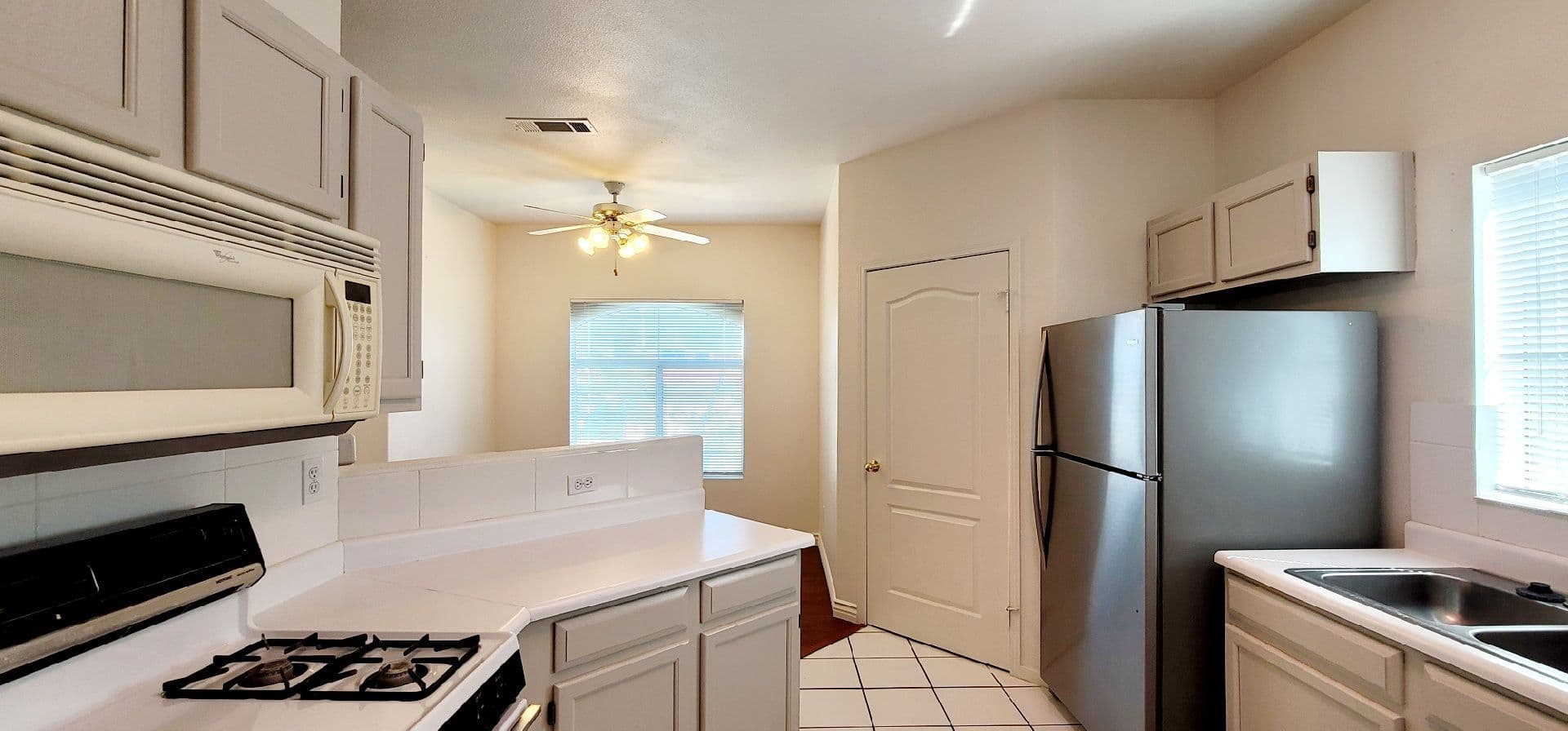 Las Vegas Condo: 5525 West Flamingo Road #2033