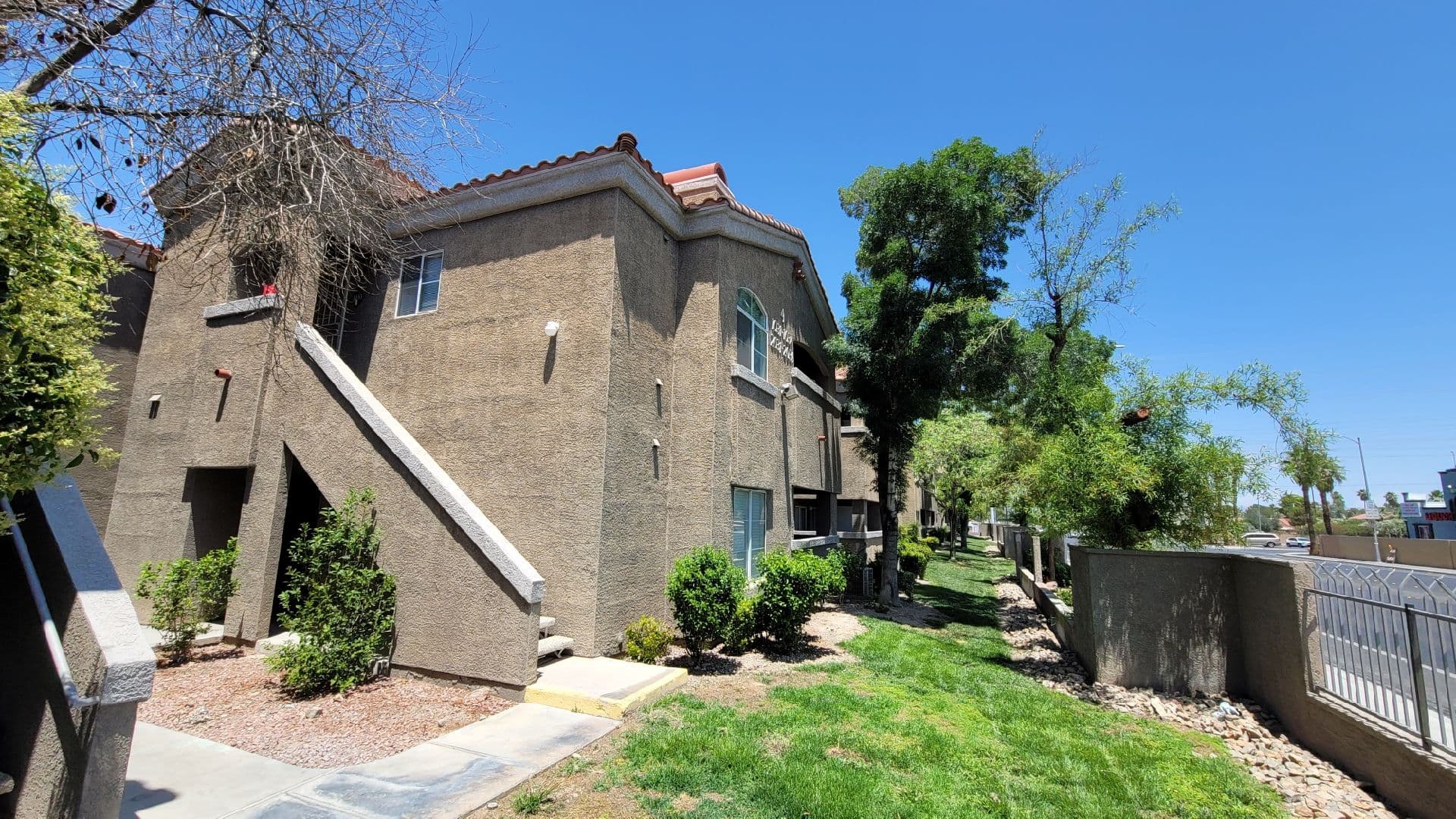 Las Vegas Condo: 5525 West Flamingo Road #2033