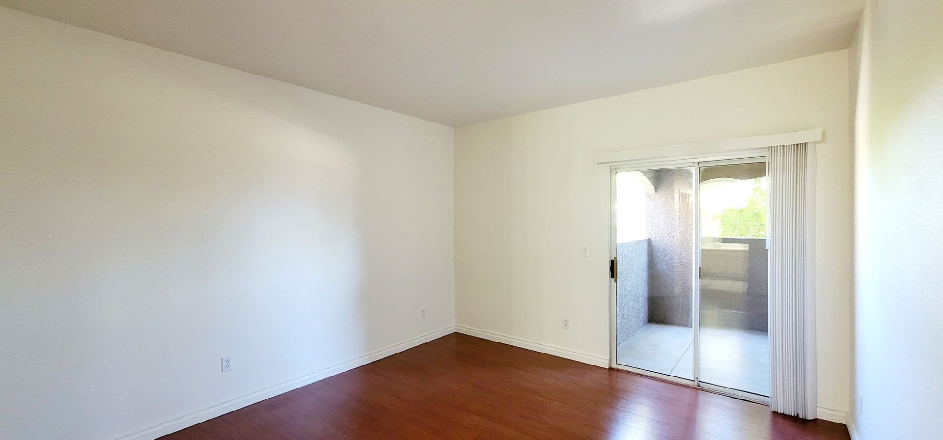 Las Vegas Condo: 5525 West Flamingo Road #2033