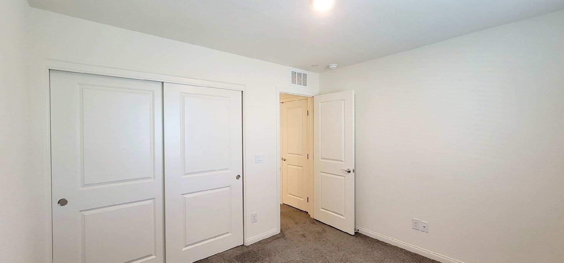 Las Vegas House: 9963 Cobalt Cliffs St