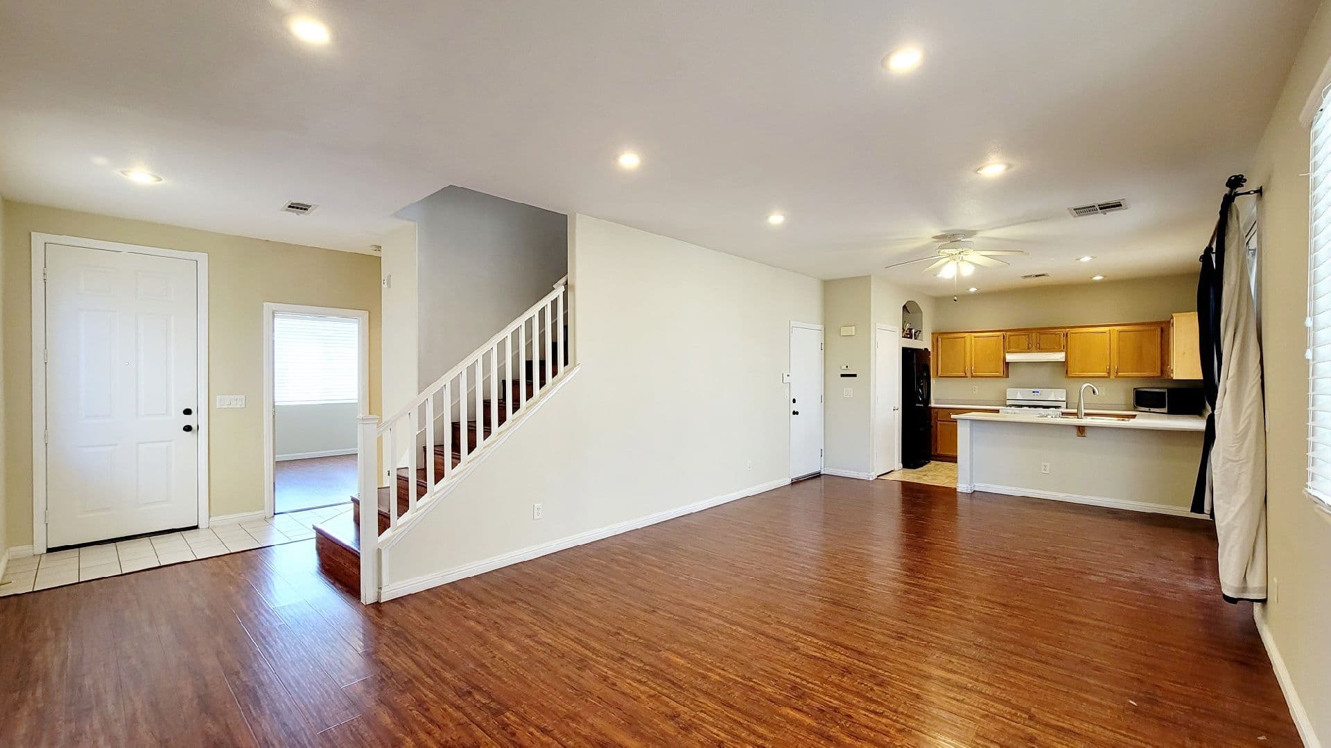Las Vegas House: 8344 Golden Cypress Ave