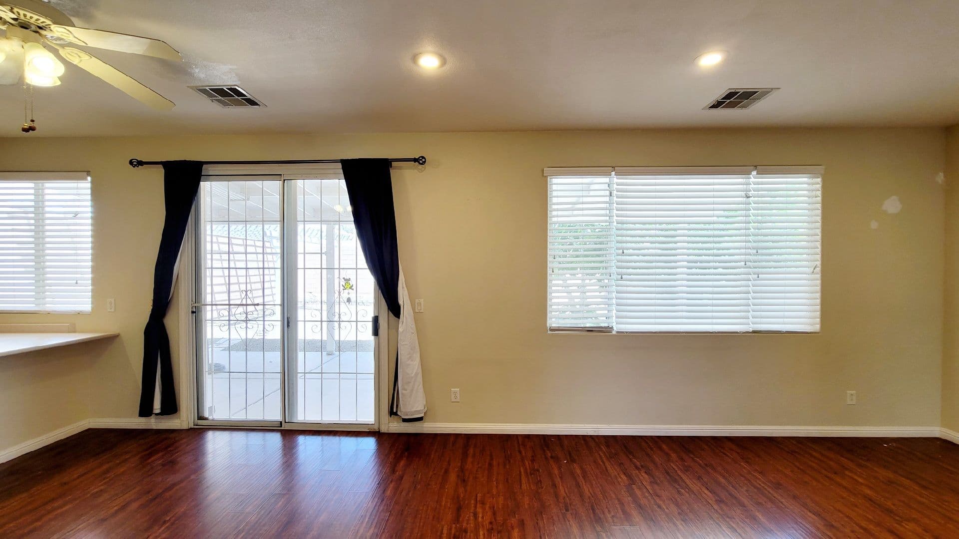 Las Vegas House: 8344 Golden Cypress Ave