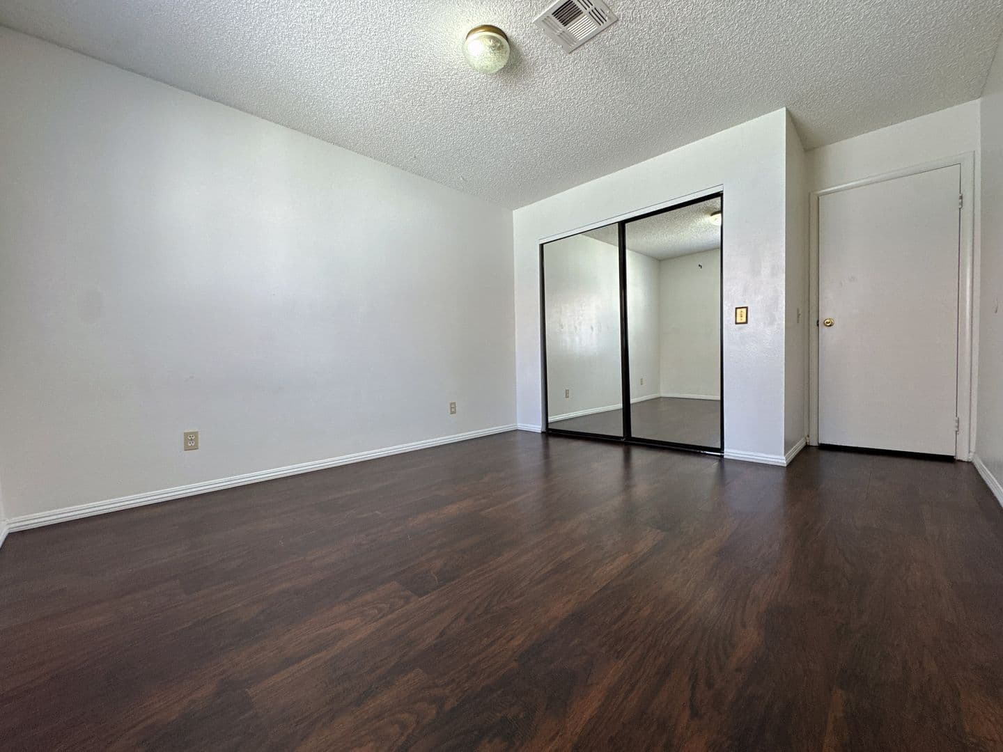 Las Vegas House: 6659 West Tropicana Avenue
