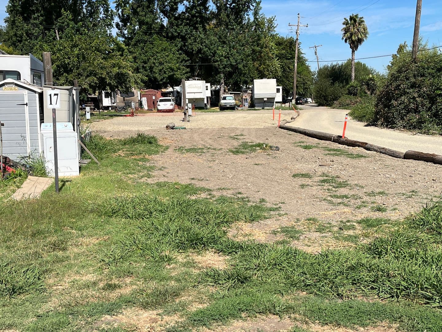 Isleton Apartment: 687-711 W Brannan Island Rd