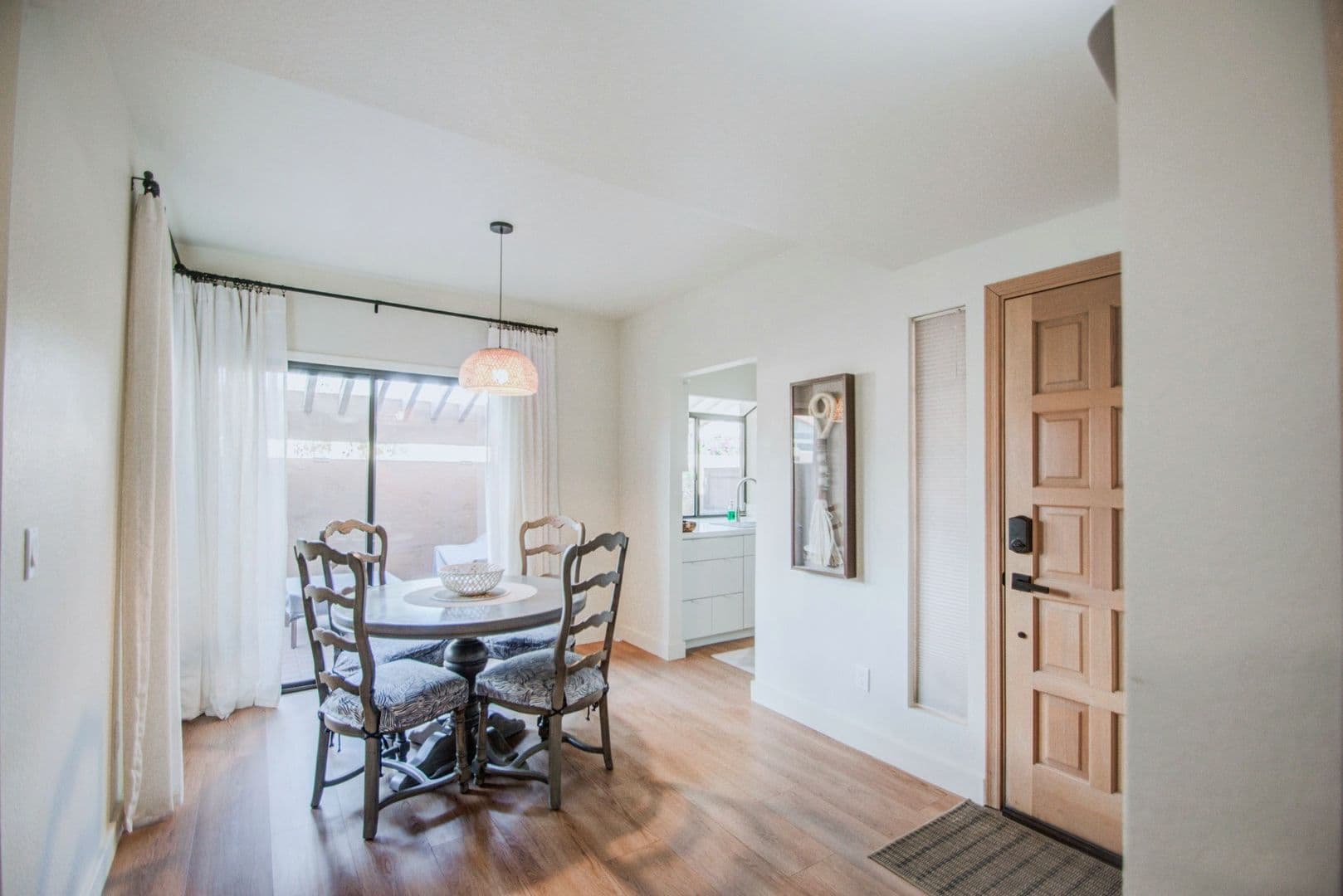 Scottsdale Townhome: 5640 E Bell Rd 1010