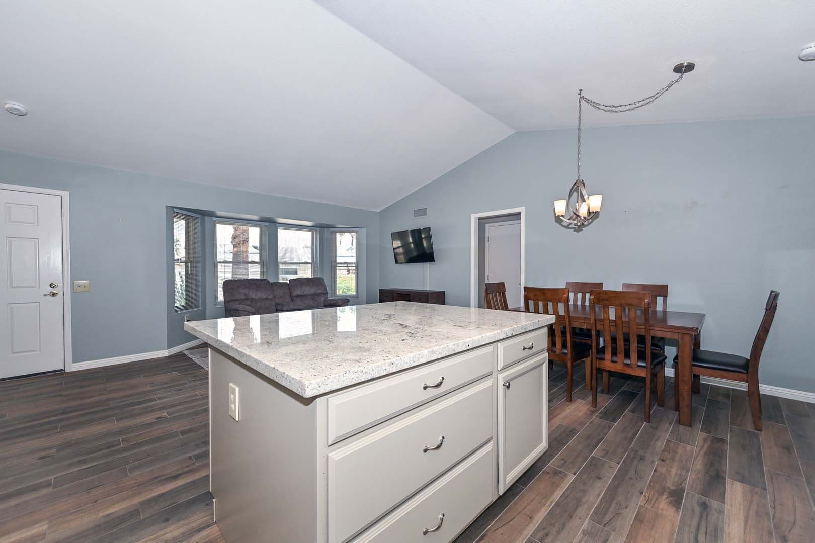 Sun City West House: 14227 W YOSEMITE DR