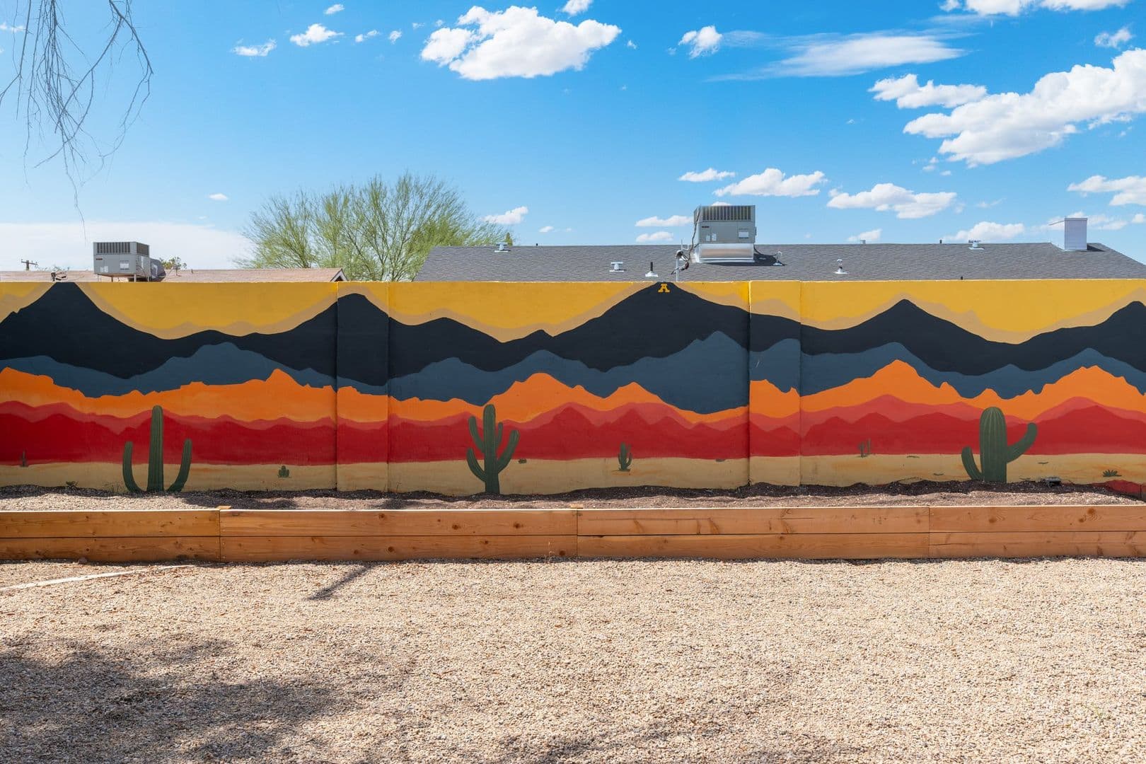 Tempe House: 9 E. Del Rio Drive