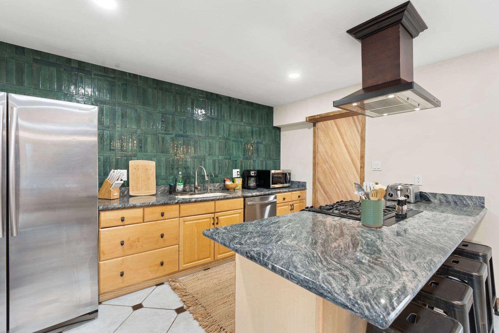 Tempe House: 9 E. Del Rio Drive