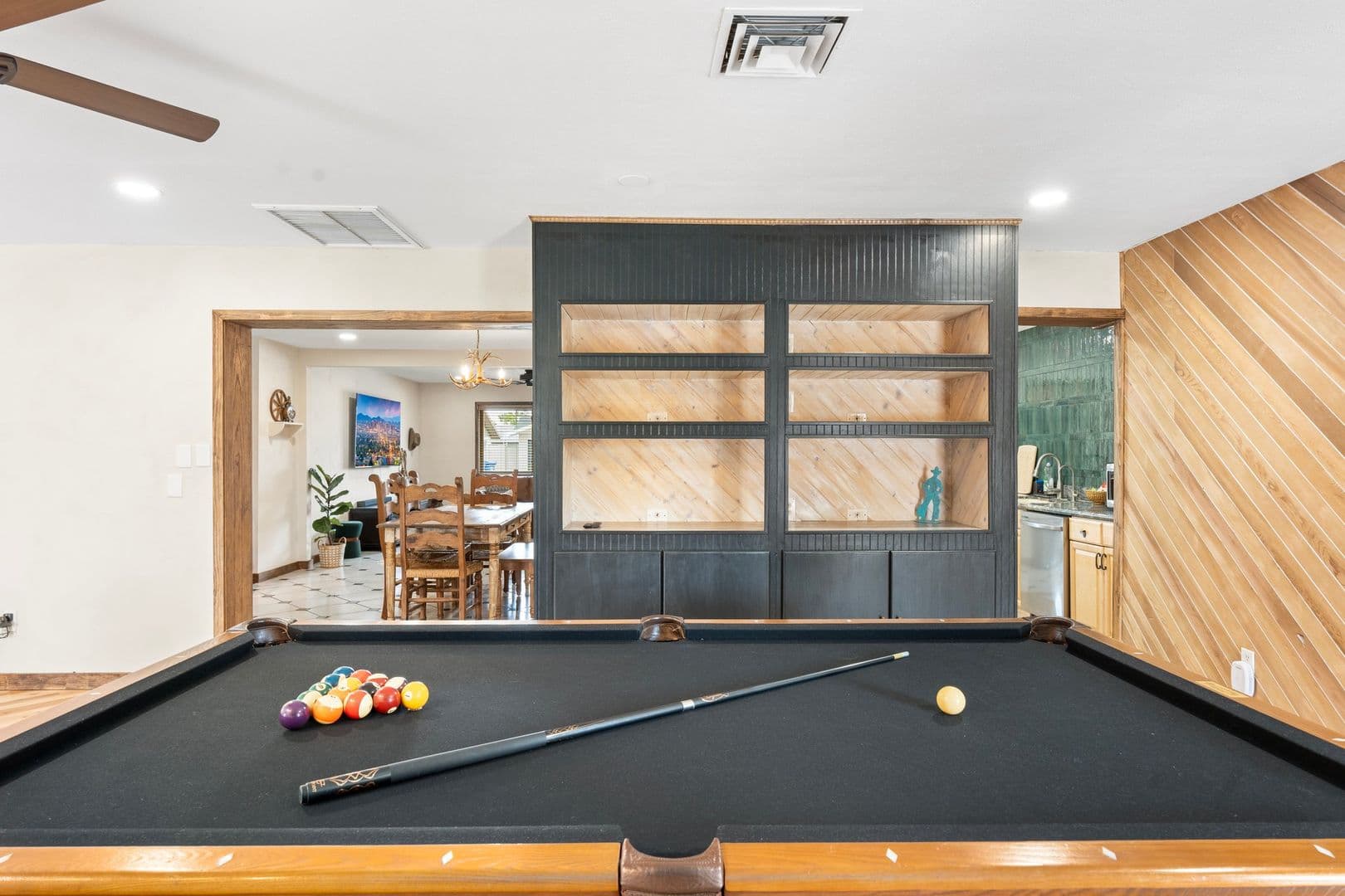 Tempe House: 9 E. Del Rio Drive