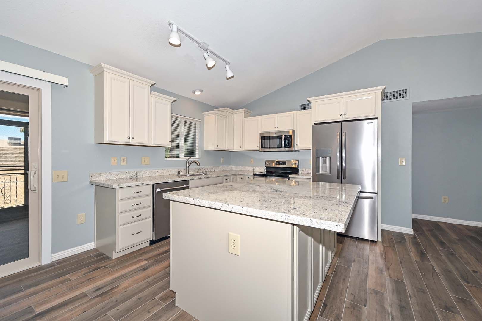 Sun City West House: 14227 W YOSEMITE DR