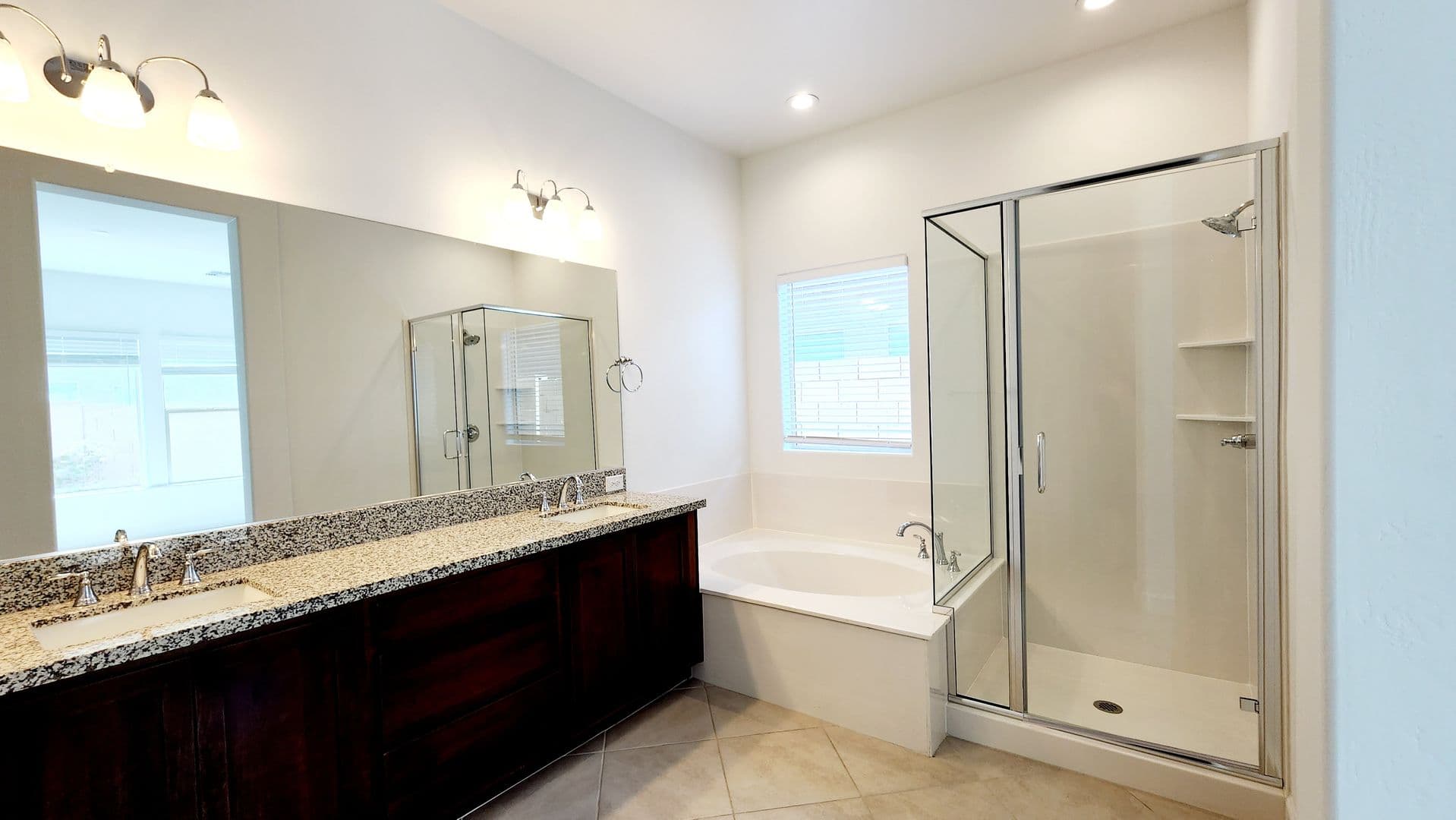 Litchfield Park House: 5603 N 194th Ave