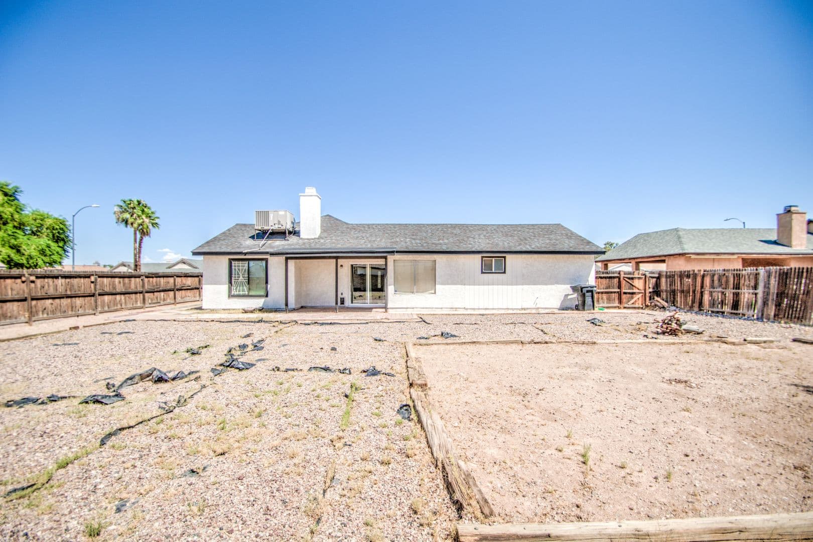 Glendale House: 5321 W Eugie Ave