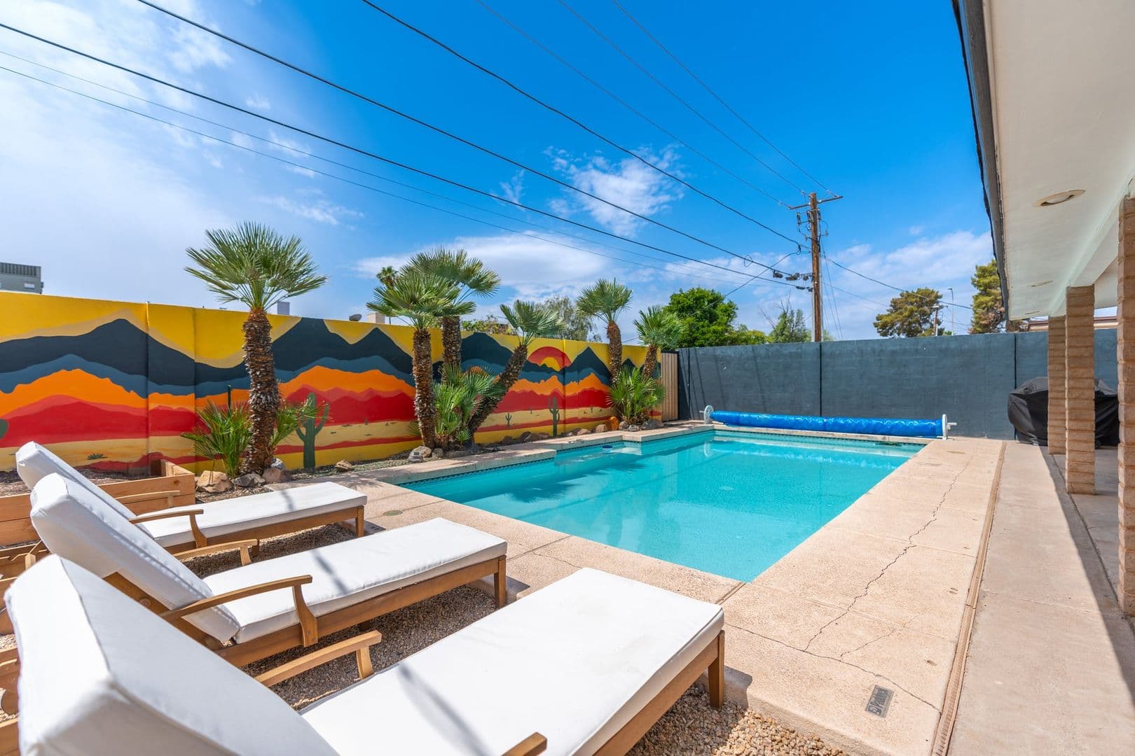 Tempe House: 9 E. Del Rio Drive