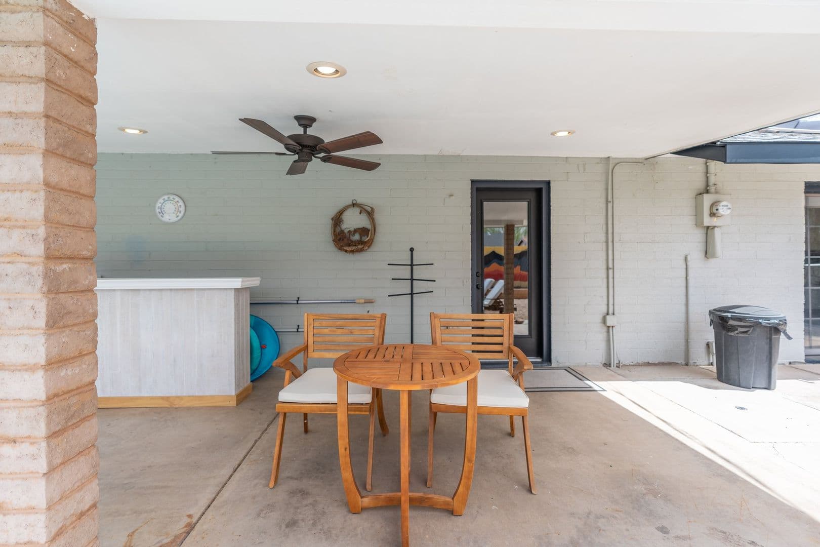 Tempe House: 9 E. Del Rio Drive
