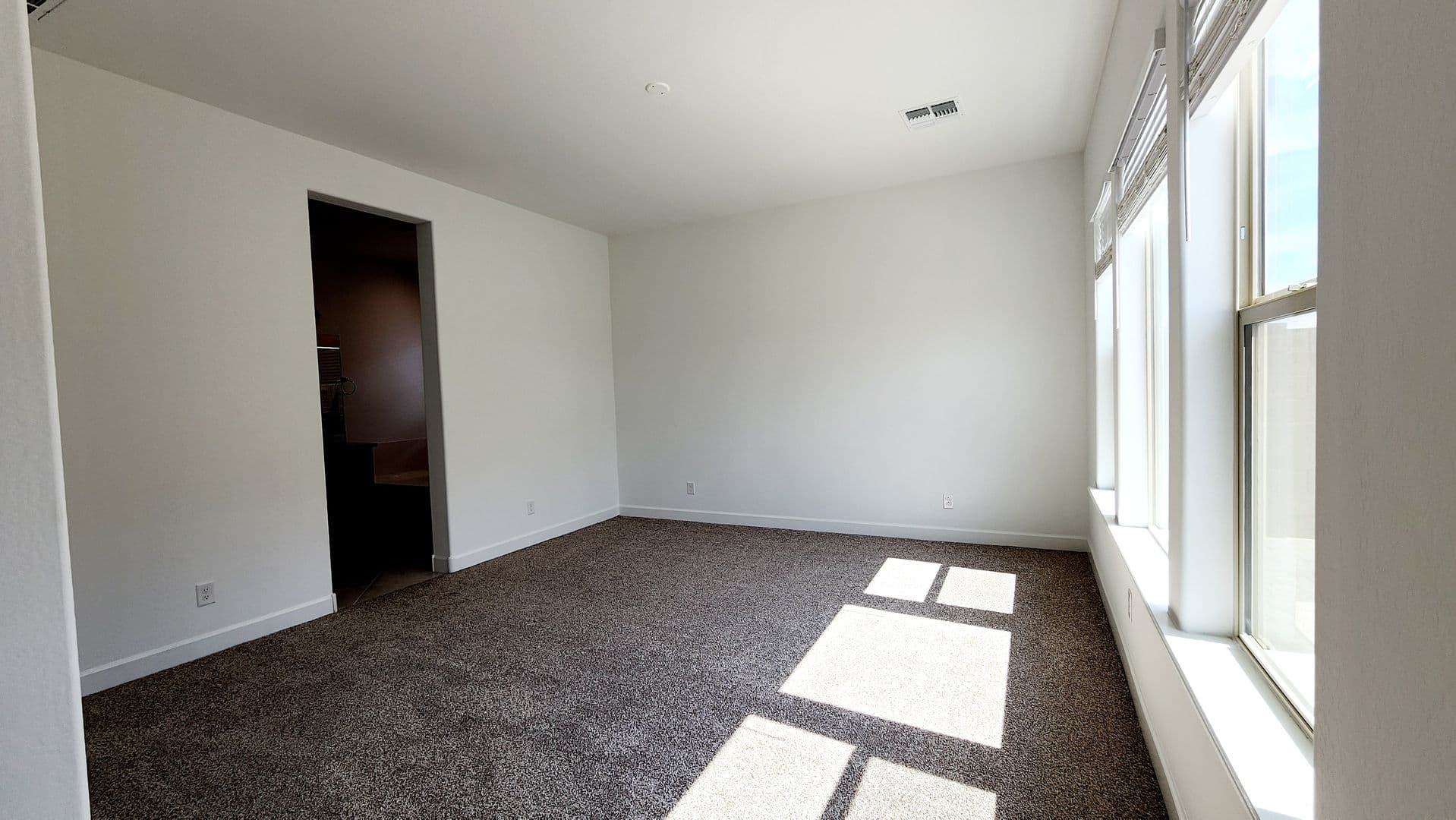 Litchfield Park House: 5603 N 194th Ave