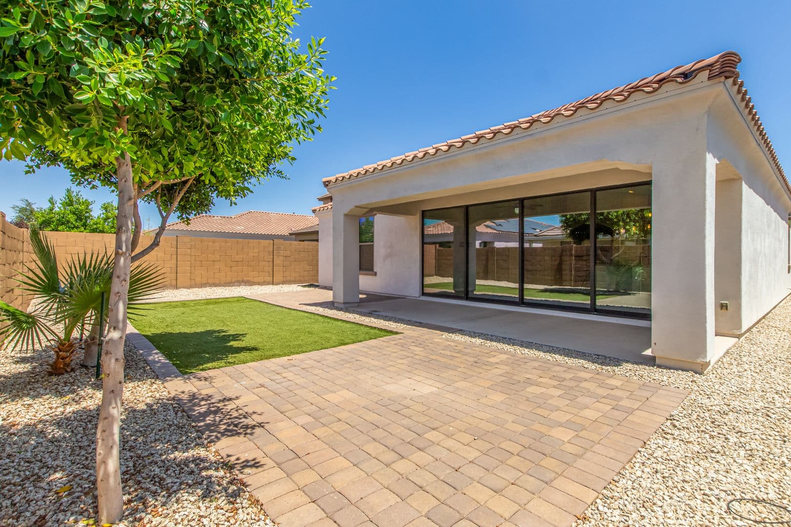 Mesa House: 10158 E THEOREM DR